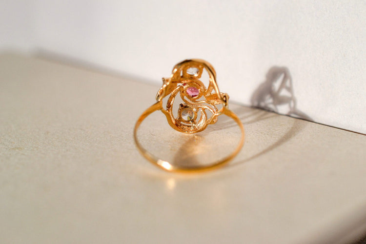 Bague 60 Bague Art nouveau en or jaune 18 carats et verre rose 58 Facettes 3780