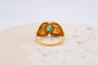 50 Bague nœud en or jaune, émeraude et diamants 58 Facettes 3988