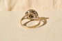 52 Bague fleur en or blanc et diamants 58 Facettes 3971