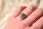 52 Bague fleur en or blanc et diamants 58 Facettes 3971