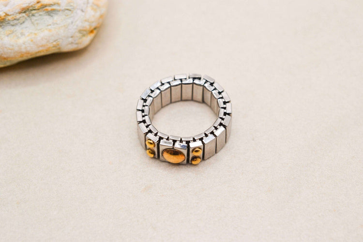 https://cdn.shopify.com/s/files/1/0963/7950/2920/files/bague-argent-or_b55aab9d-412d-4fa3-91b0-9f48bc55f2b2.jpg?v=1779385915