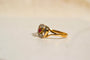 https://cdn.shopify.com/s/files/1/0963/7950/2920/files/bague-vintage_93a5901d-4eeb-4180-95e0-32cbc8c6b18c.jpg?v=1781510263