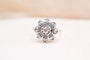 https://cdn.shopify.com/s/files/1/0963/7950/2920/files/bague-flocon.jpg?v=1781510383