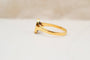 51 Bague solitaire ovale en or jaune et grenat 58 Facettes 4078