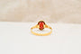 51 Bague solitaire ovale en or jaune et grenat 58 Facettes 4078