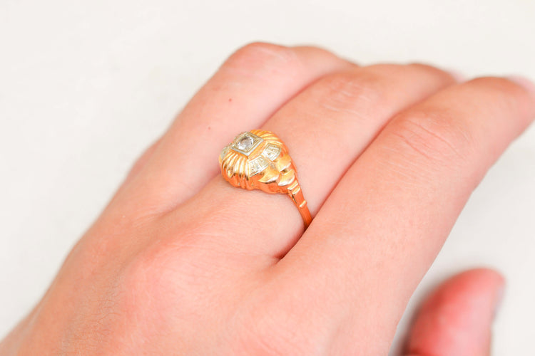 Bague 55 Bague Tank en or jaune et blanc 18 carats ornée d’un oxyde 58 Facettes 4086