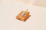 https://cdn.shopify.com/s/files/1/0963/7950/2920/files/pendentif-or-jaune.webp?v=1784125498