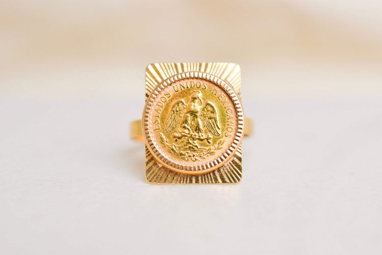 53 Bague pièce Dos Pesos mexicaine en or jaune 58 Facettes 666