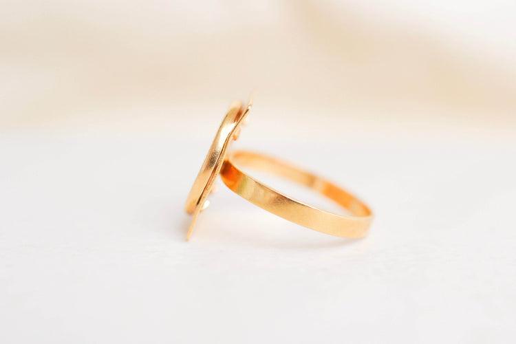 53 Bague pièce Dos Pesos mexicaine en or jaune 58 Facettes 666