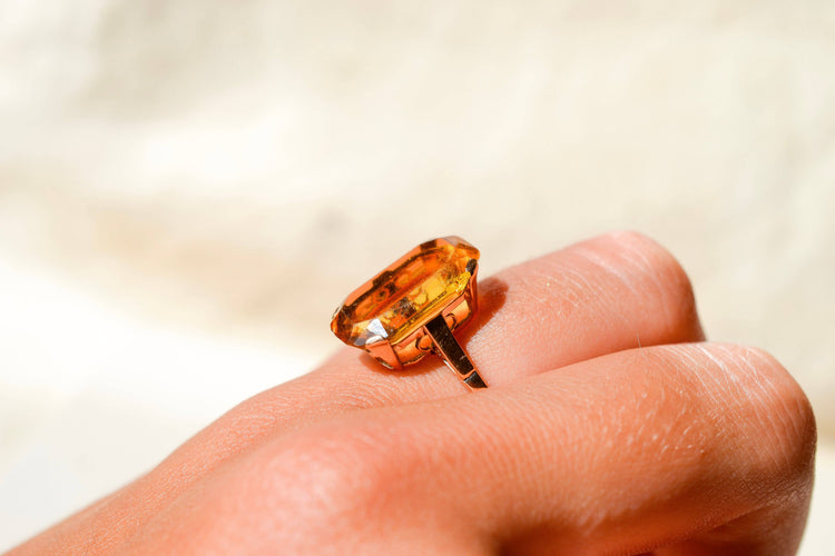 52 Bague cocktail en or jaune 14 carats et citrine 58 Facettes 4139