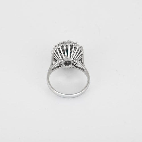 52 Bague marguerite vintage en or blanc, saphir et diamants 58 Facettes BGPanierSH