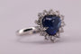 54 Bague halo en or blanc avec saphir de Ceylan et diamants 58 Facettes ME-SAPH-01
