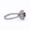 55 Bague vintage en or blanc 18 kt avec rubis et diamants 58 Facettes AN515 (00019)