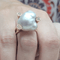 Bague 55 Bague en or jaune avec perle et diamants 58 Facettes T391