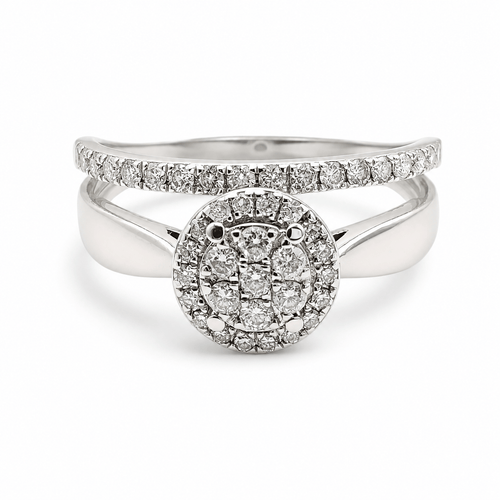 56 Bague en or blanc 18 carats et diamants 58 Facettes Bague en or blanc 18 carats et diamants