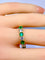 61 Demi-alliance en or jaune 18 carats, émeraudes et diamants 58 Facettes AB737