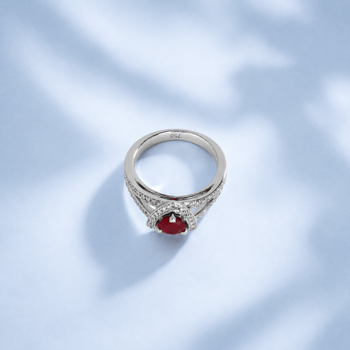 50.5 Mauboussin Dream & Love - Bague en or gris, rubis et diamants 58 Facettes 1792