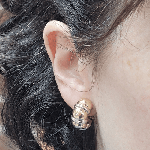 Boucles d'oreilles en or jaune et blanc 18 ct 58 Facettes TA264