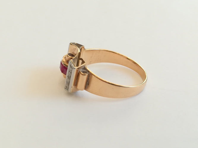 60 Tank Pont - Bague en or rose, platine, rubis et diamants 58 Facettes 01357