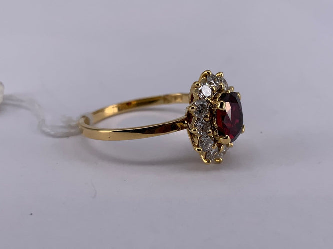 54 Bague marguerite en or jaune avec rubis sang de pigeon et diamants 58 Facettes BA 507