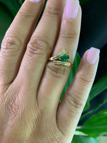 55 Bague poire en or jaune 18 carats, émeraude et diamant 58 Facettes BA 620