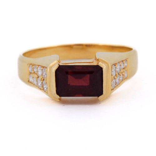 66 Bague vintage en or jaune 18 kt, grenat et diamants 58 Facettes AN726 (0079)