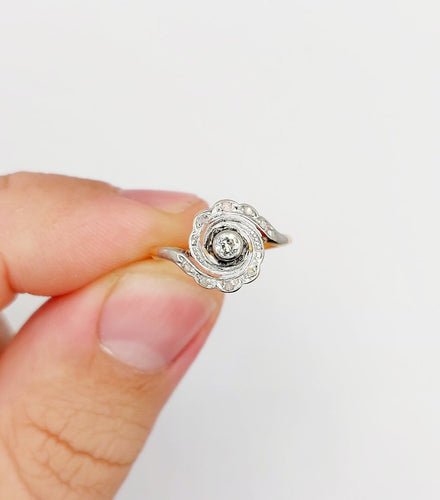 50.5 Bague tourbillon antique en or 18k, platine et diamants 58 Facettes A07658
