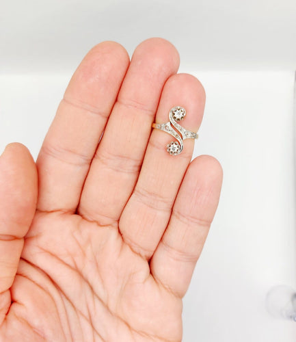 49 Bague toi et moi en or 18K et platine, diamants 58 Facettes A07655