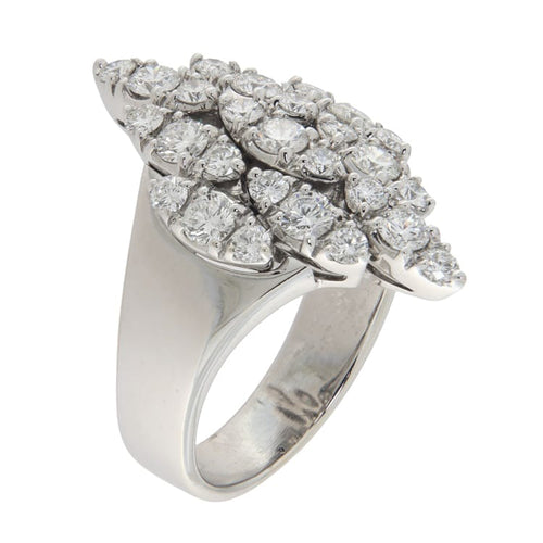 58 Bague en or blanc et diamants 1,80 ct 58 Facettes G4000