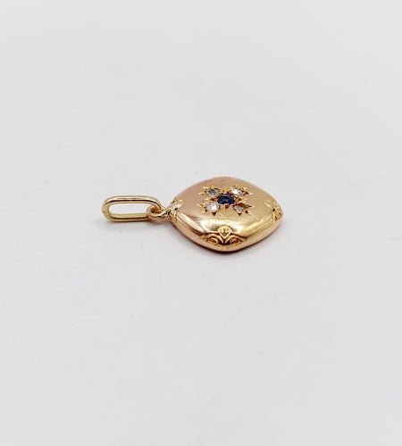 Pendentif Pendentif fleur antique en or rose, saphir et diamants 58 Facettes A07608