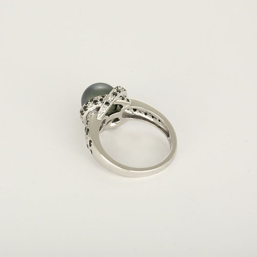 54 Mauboussin Caviar Mon Amour - Bague en or blanc, diamants et perle 58 Facettes BGMaubperle