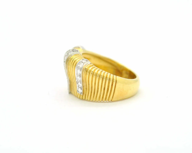 anello-oro-diamanti-050-mvs2.webp