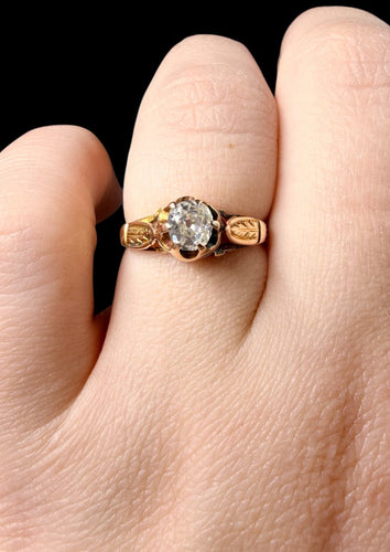 Bague 54 Bague vintage - Or jaune et diamant naturel coussin, années 1930 58 Facettes