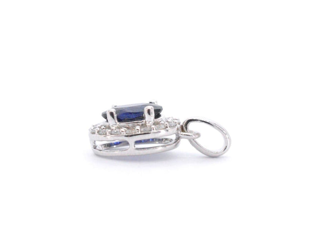 Pendentif halo en or blanc avec diamants et saphir 58 Facettes 2016