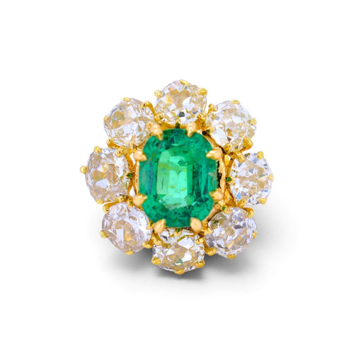 53.5 Bague Pompadour vintage en or 18k, émeraude et diamants 58 Facettes RI-1047
