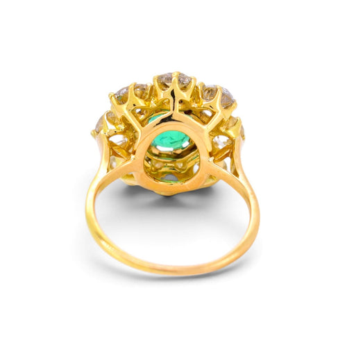 53.5 Bague Pompadour vintage en or 18k, émeraude et diamants 58 Facettes RI-1047