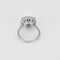 53 Bague marguerite en or blanc, saphir non chauffé et diamants 58 Facettes EB12