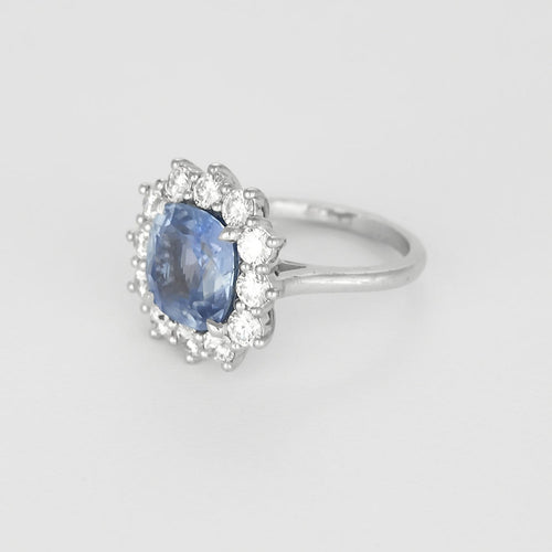 53.5 Bague marguerite en or blanc, saphir Ceylan et diamants 58 Facettes EB10
