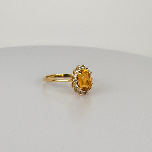 https://cdn.shopify.com/s/files/1/0829/5212/6812/files/Vintage14KYellowGoldEntourageRingwithCitrinefrontright.jpg?v=1785918402