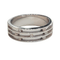 55.5 Bague en or blanc 18 carats et diamants 58 Facettes S104