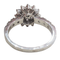 55 Bague rosette en or blanc et diamants 58 Facettes S309