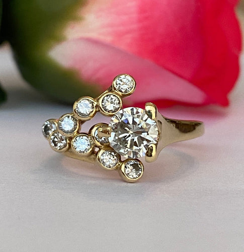 56 Bague cocktail vintage en or jaune 18 ct et diamants 58 Facettes ring