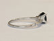 52 Diana - Bague en or blanc 18 kt, saphir et diamants 58 Facettes ring