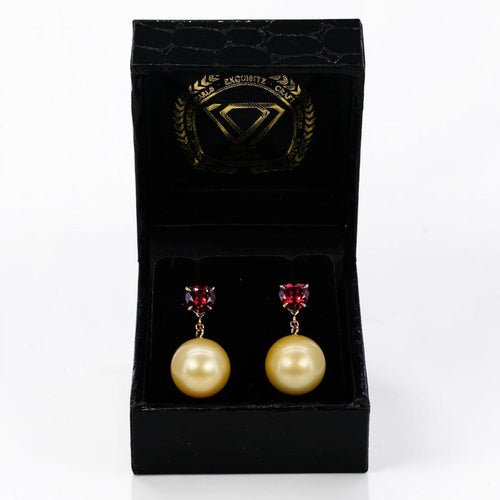Boucles d'oreilles Boucles d'oreilles en or jaune 14 ct, grenats cœur et perles 58 Facettes E035