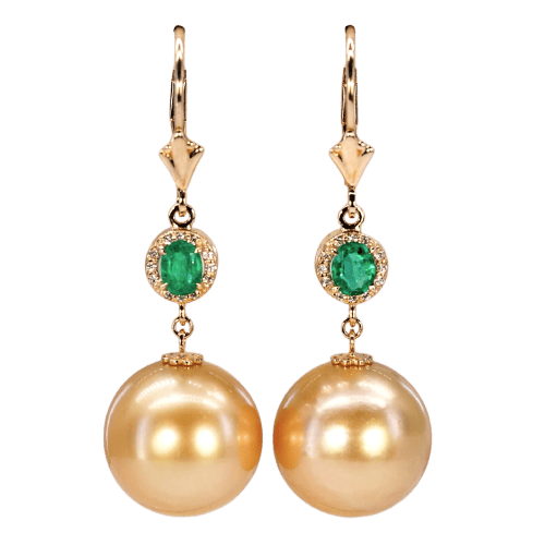 Boucles d'oreilles Boucles d'oreilles en or jaune, émeraudes, diamants et perles des Mers du Sud 58 Facettes E0038