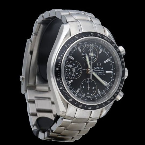 Omega Speedmaster - Montre Day-Date Chronograph en acier 58 Facettes MT47055