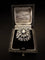 54 Bague florale années 60 en or blanc et diamants 58 Facettes ANE455 PP