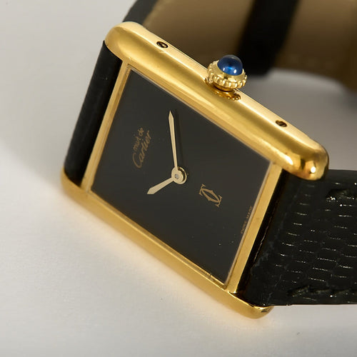 Montre Cartier Tank Must - Montre grand modèle en argent plaqué or, cadran Onyx 58 Facettes A1217