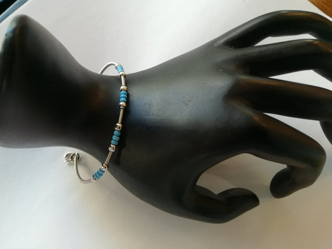 Bracelet en or blanc et turquoises 58 Facettes 01089