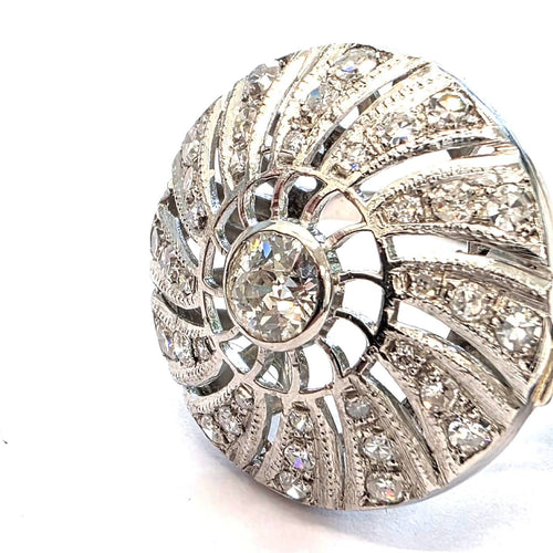 52 Bague en or blanc 18 ct et diamants 58 Facettes 417/26 A